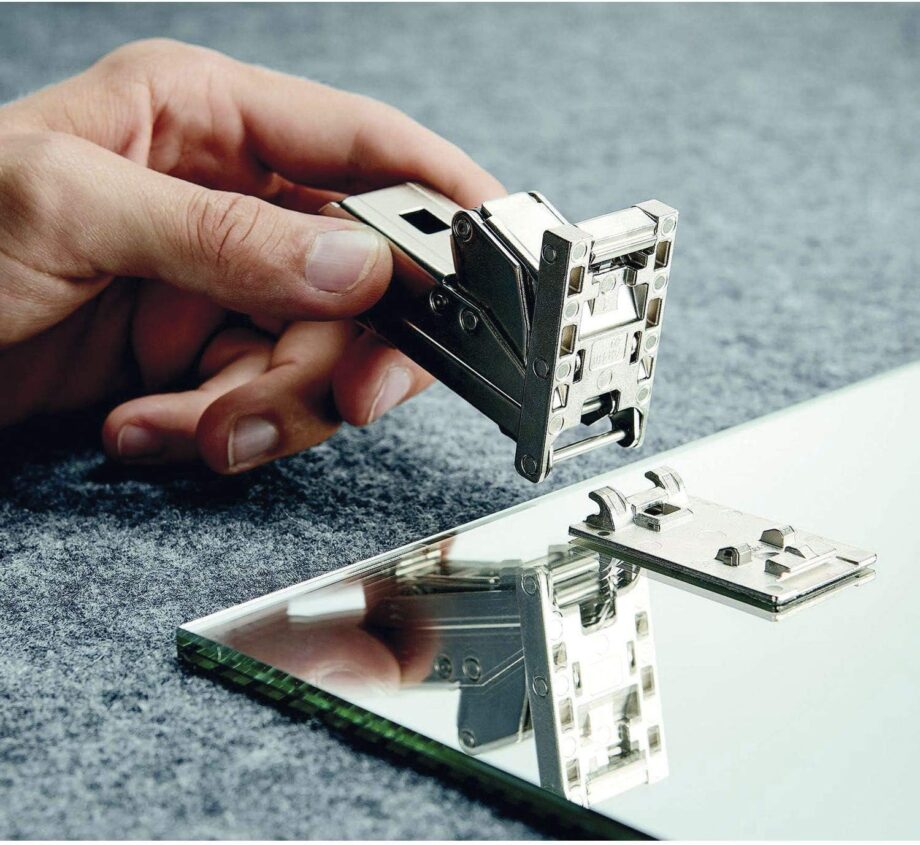 Blum Hinge Cliptop Blumotion cristallo glass door overlay